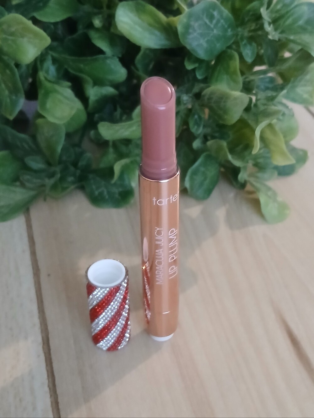 Tarte ~ Maracuja Juicy Lip Plump In Candy Cane - Picture 2 of 3
